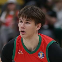 Всеволод Ищенко, защитник ПБК «Локомотив-Кубань»