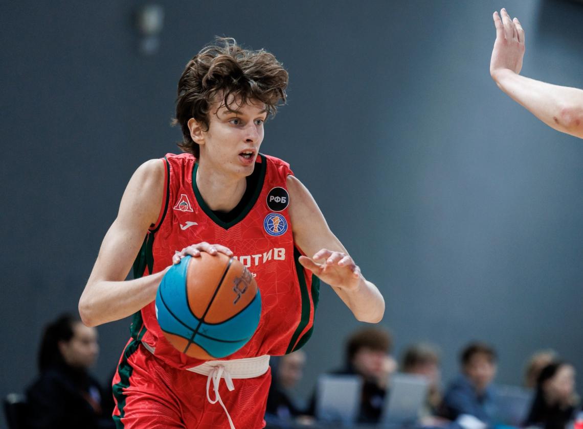 Игнат Красноруженко – игрок месяца в молодёжном чемпионате