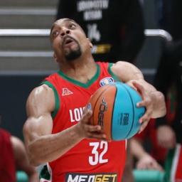 Винс Хантер, центровой ПБК «Локомотив-Кубань»