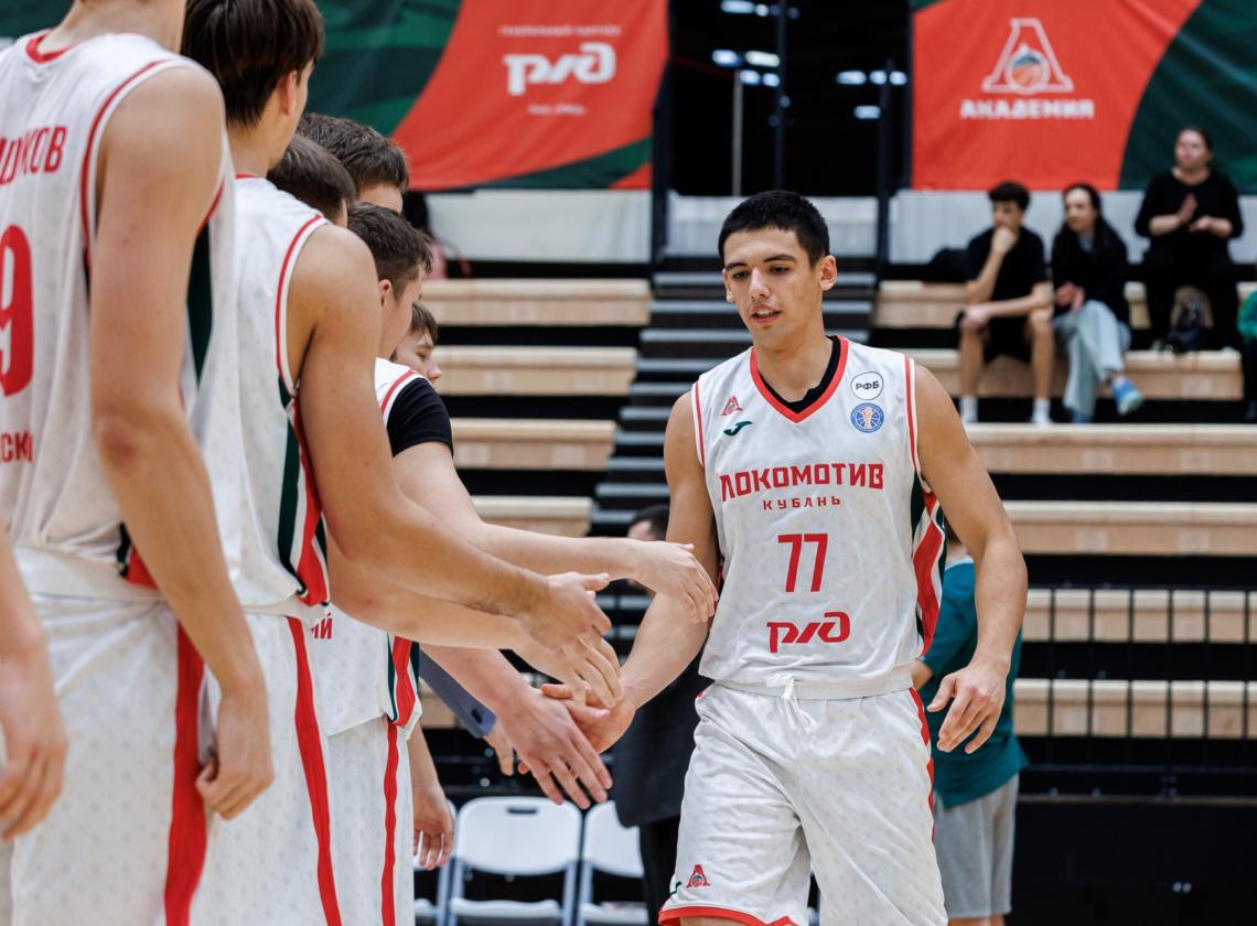 Капитан нашей молодёжки исполнил лучший хайлайт октября