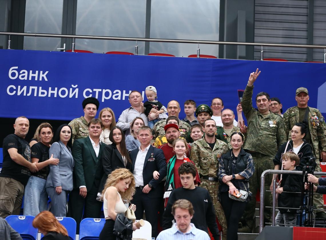 «Локо» учредил «Трибуну Защитников России»