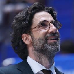 Tomislav Tomović, the head coach for Lokomotiv Kuban PBC