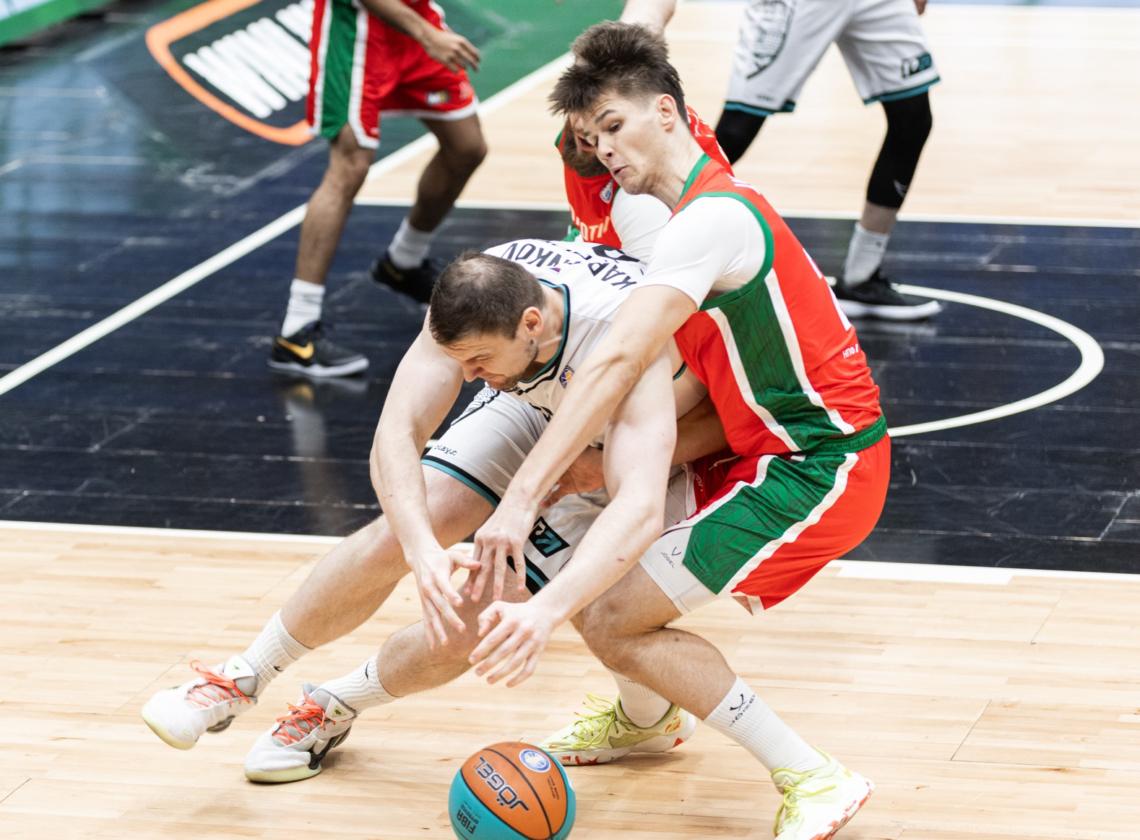 Ищенко снова в сборной тура!