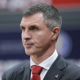 Anton Yudin, the head coach at Lokomotiv Kuban PBC