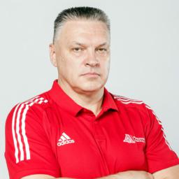 Evgeny Pashutin, head coach of Lokomotiv Kuban