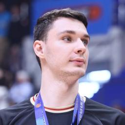 Макар Коновалов, разыгрывающий