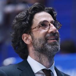 Tomislav Tomović, the head coach for Lokomotiv Kuban PBC