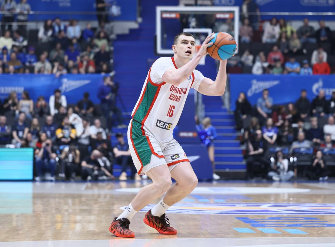 Антон Квитковских: «Мы готовимся к плей-офф, а там легко точно не будет»