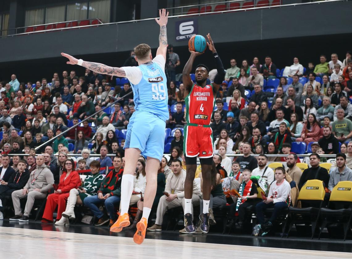 Майк Мур: «У нас сильная команда, но надо правильно реализовывать свой потенциал»