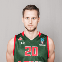 Mateusz Ponitka, forward of the Lokomotiv-Kuban 