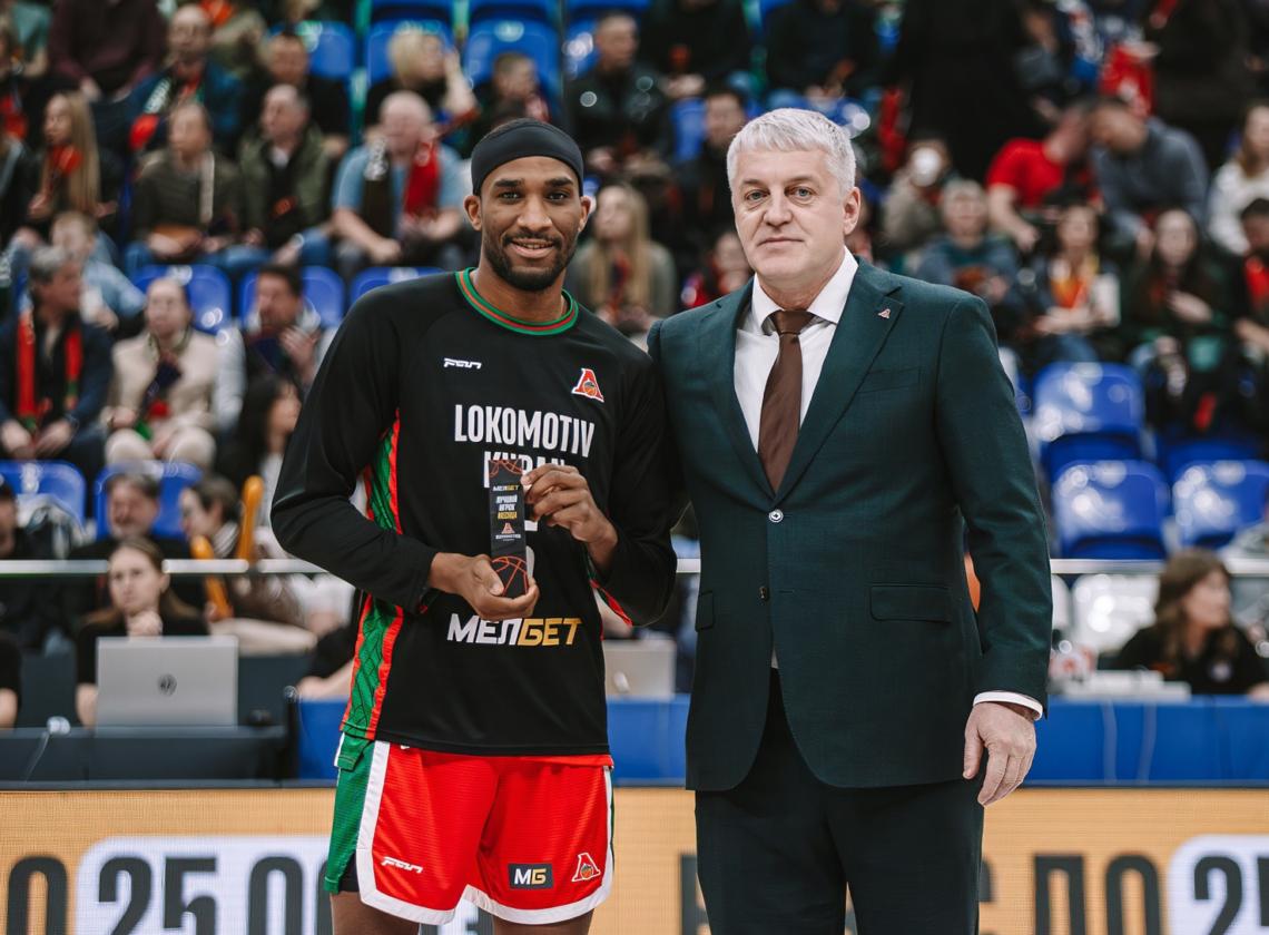 Мелбет игрок февраля – Джеремайя Мартин